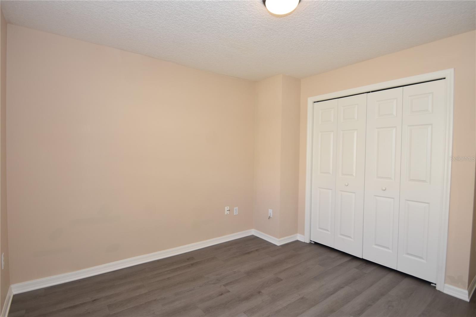 LEHIGH WOODS - Residential Lease