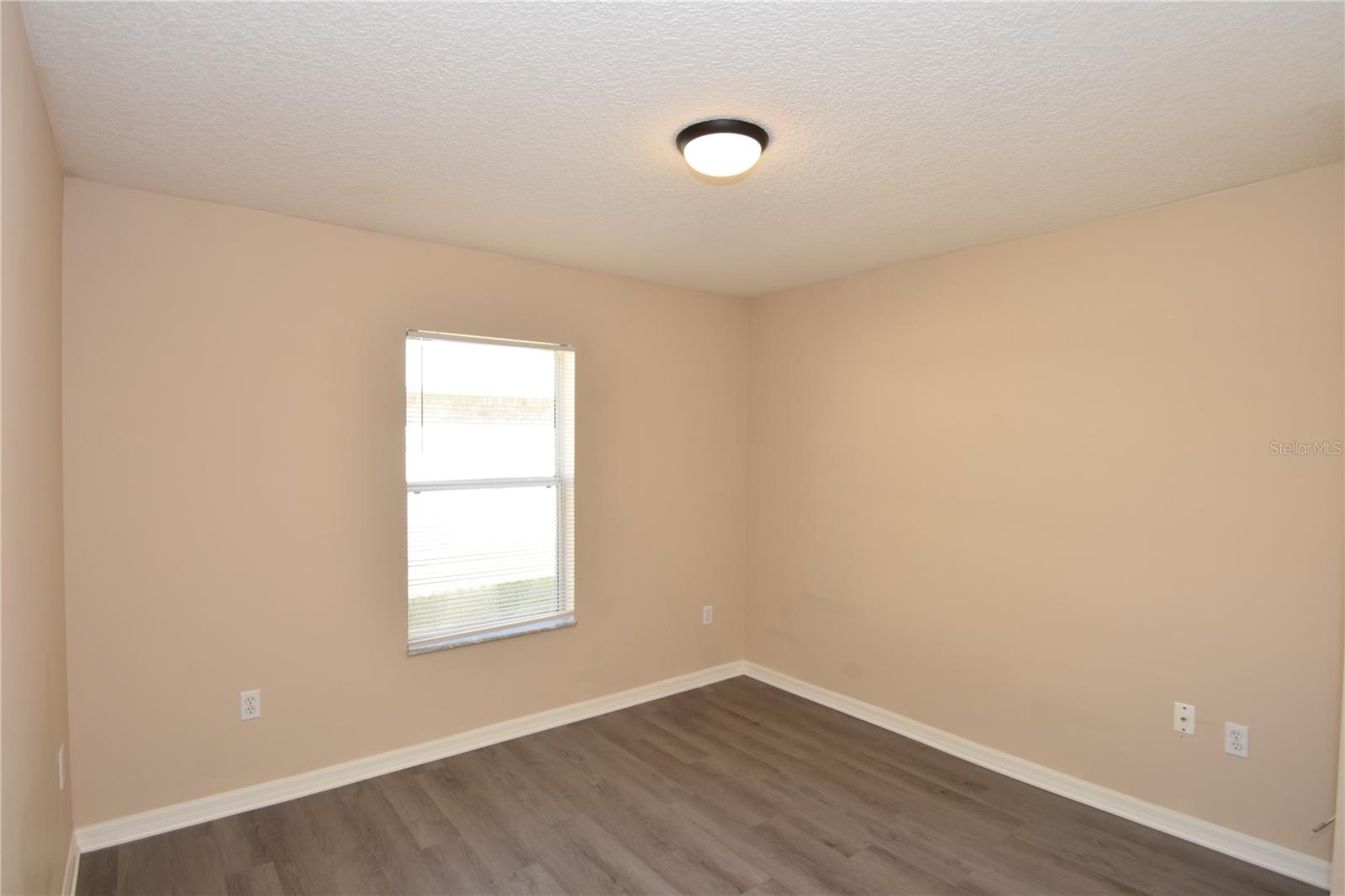 LEHIGH WOODS - Residential Lease