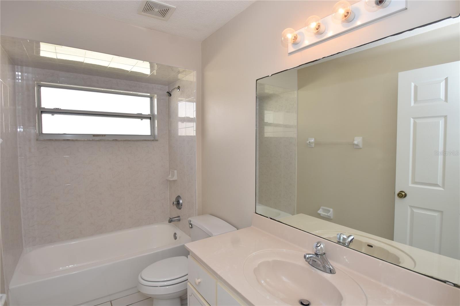 LEHIGH WOODS - Residential Lease