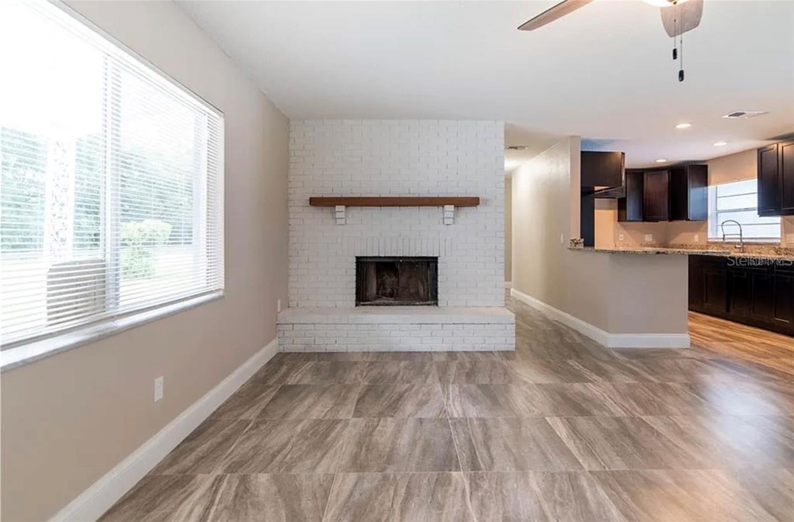 ORANGE BLOSSOM TERRACE FIRST ADD - Residential Income