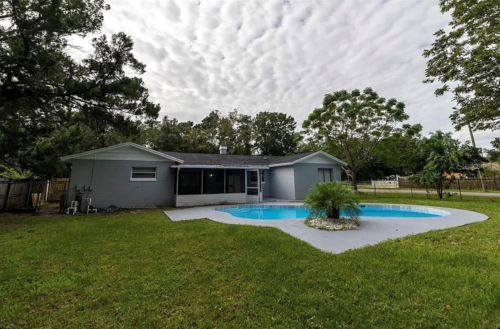 ORANGE BLOSSOM TERRACE FIRST ADD - Residential Income