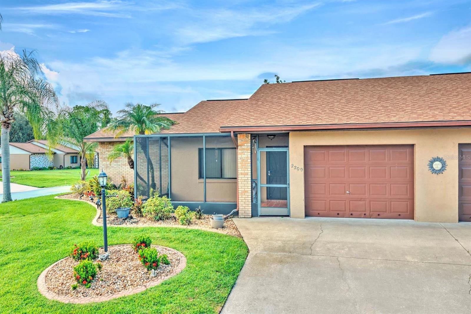 2209 HIDDEN CREEK CIRCLE