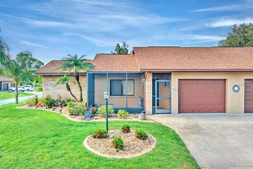 Photo of 2209 Hidden Creek Circle, Sebring, FL 33870 (MLS # OM731349)
