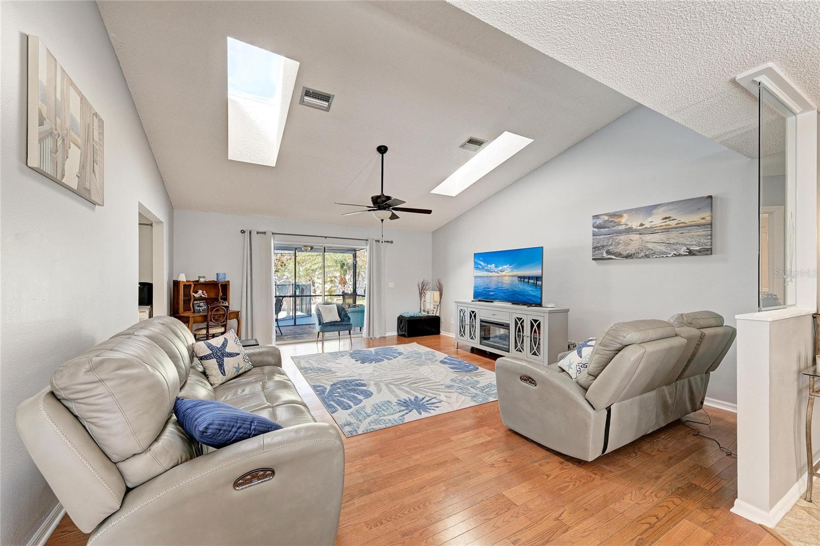 MANATEE OAKS II A - Residential