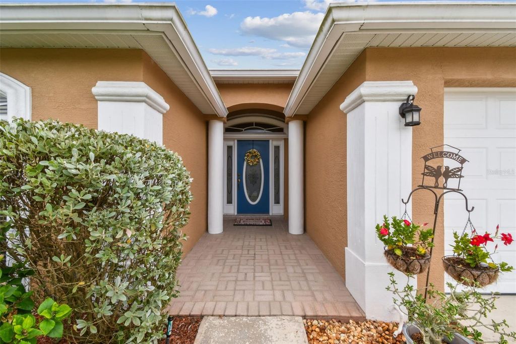 Photo of 6845 Shimmering Drive, Lakeland, FL 33813 (MLS # L4955821)