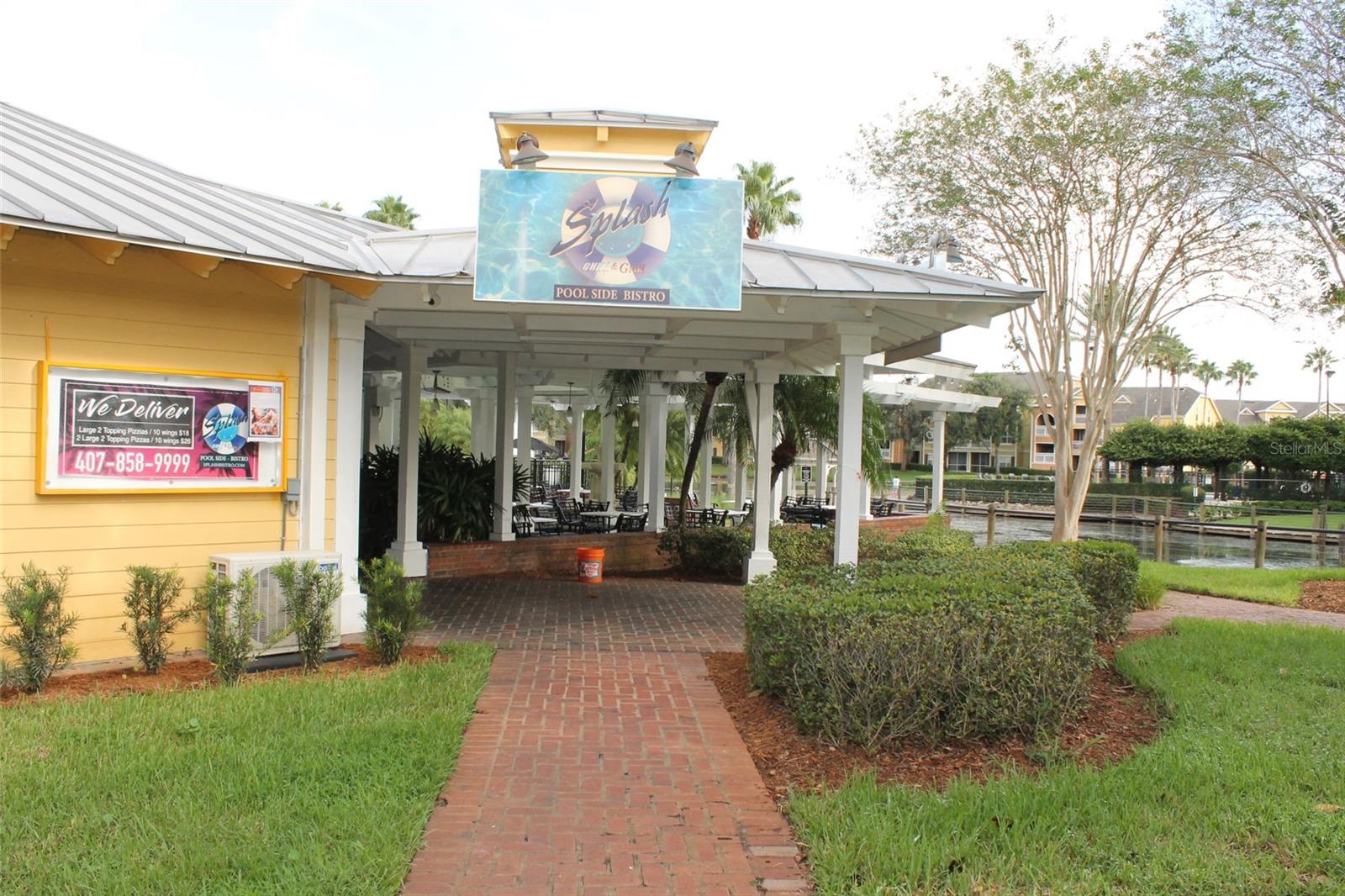 CHARLEST TOWNE/PK CENTRAL - Residential Lease