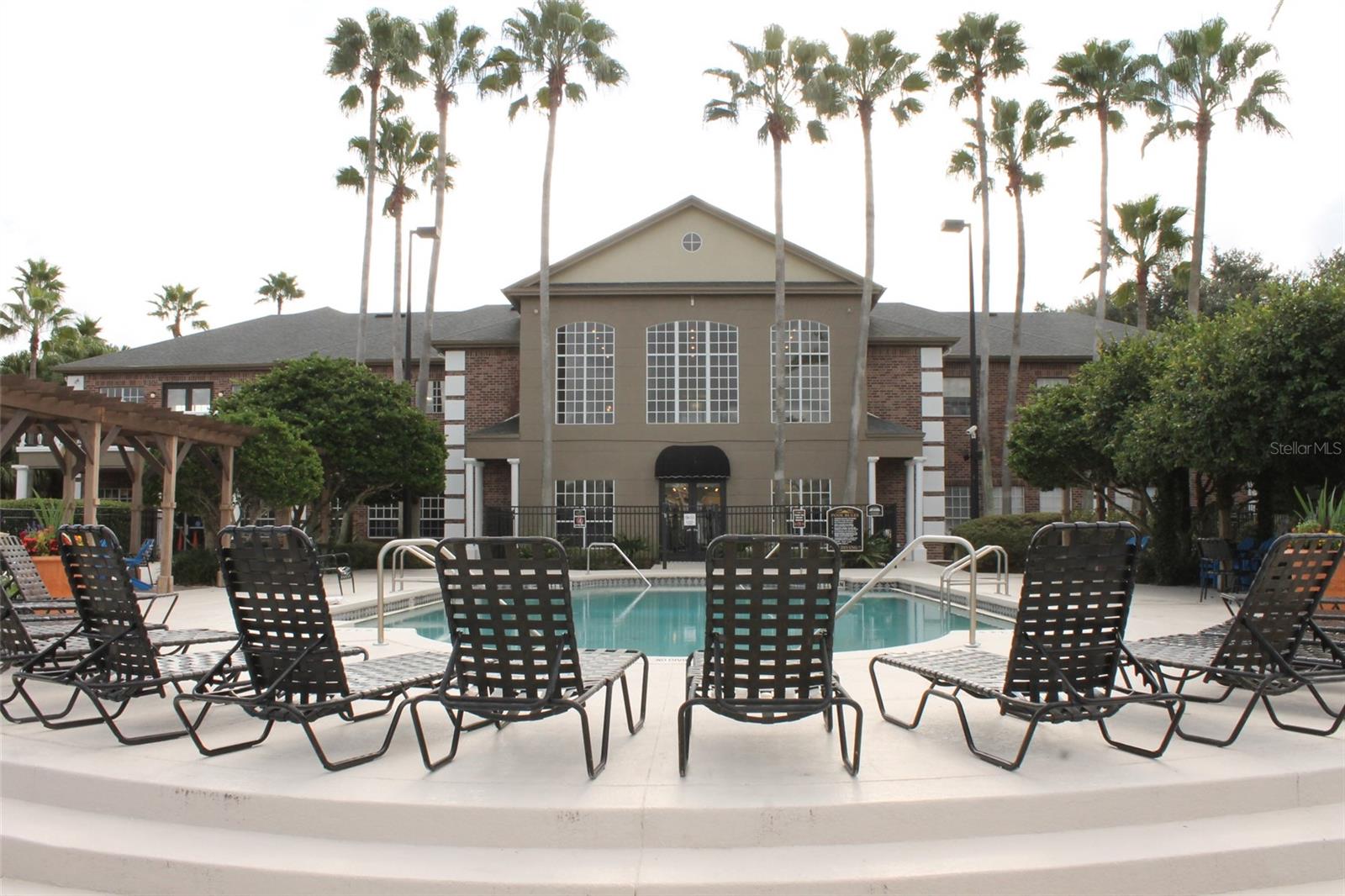 CHARLEST TOWNE/PK CENTRAL - Residential Lease