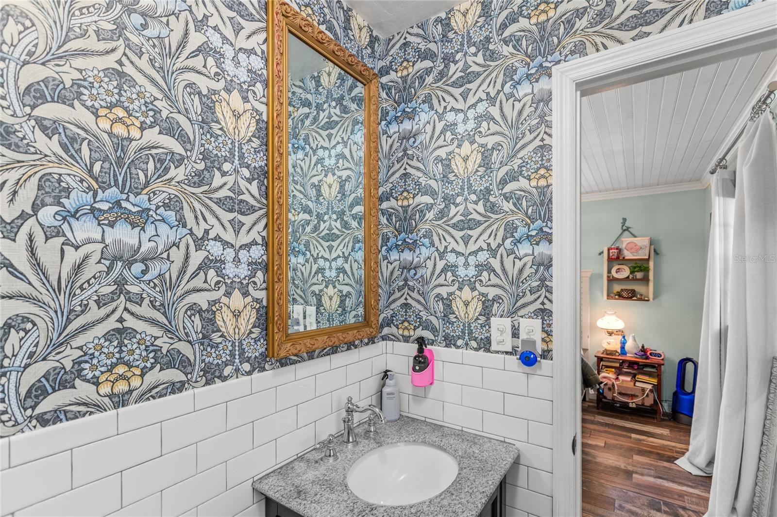 KEYSTONE OAKS - Residential