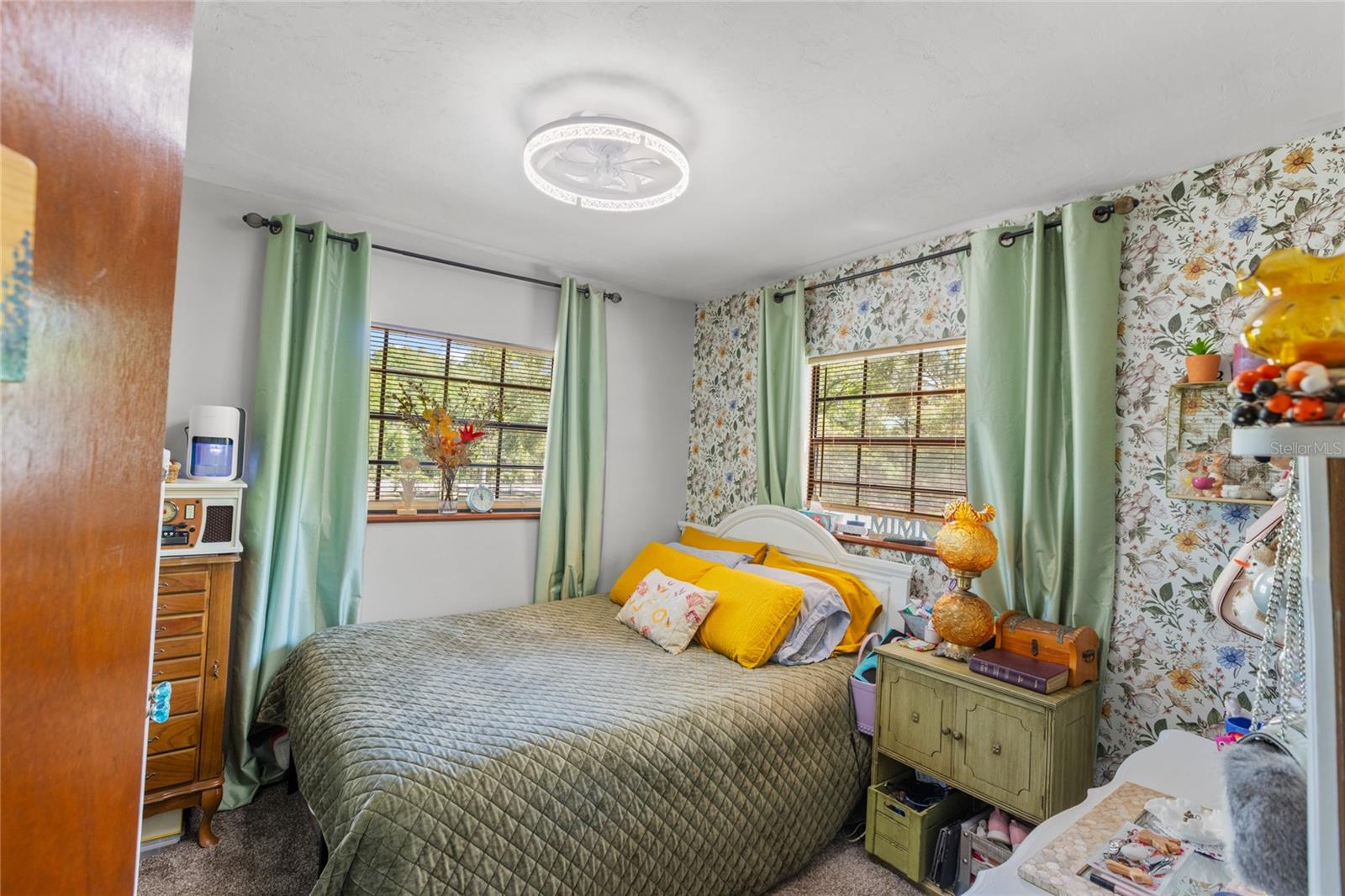 KEYSTONE OAKS - Residential