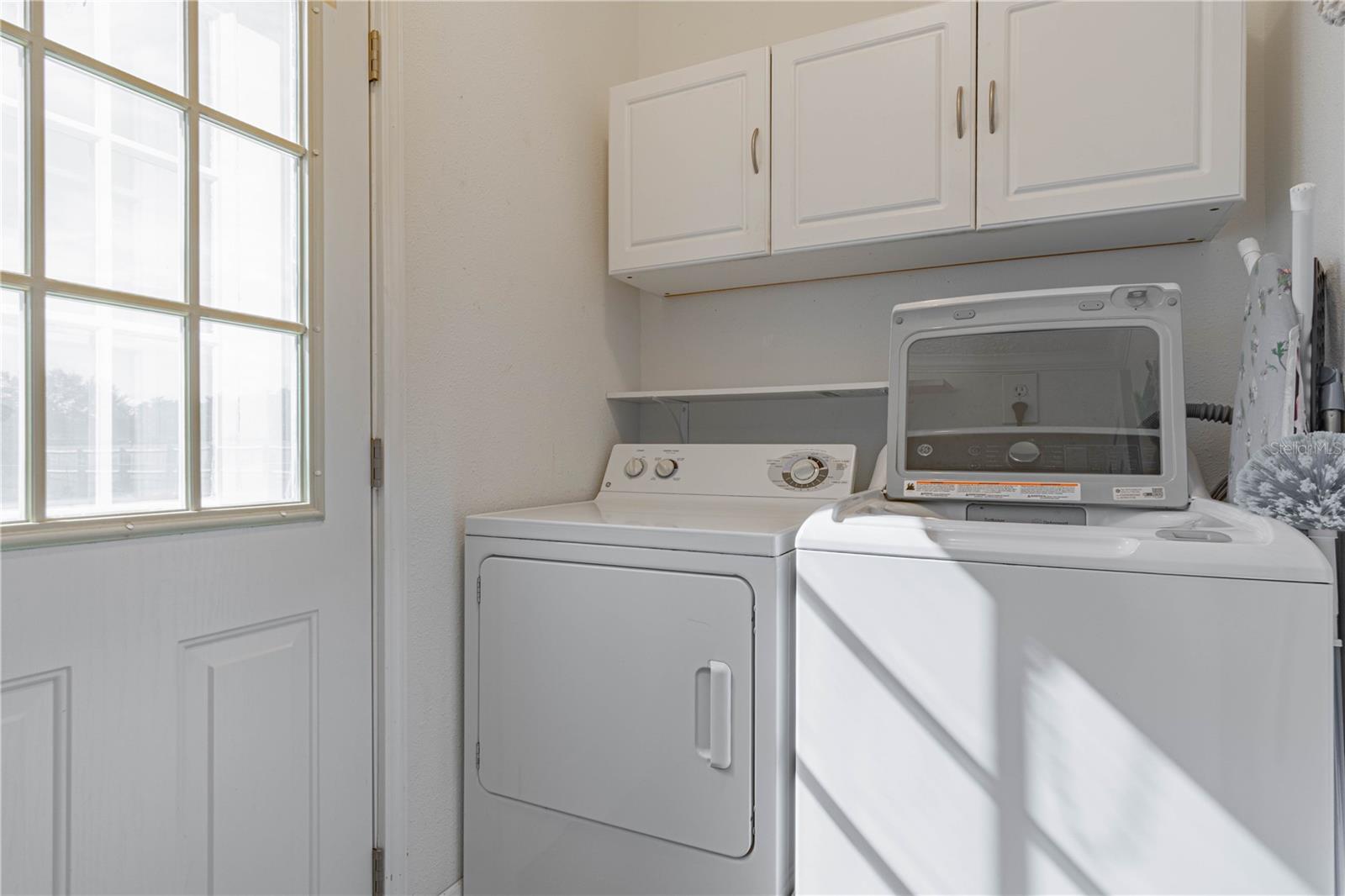 DERBY OAKS - Residential