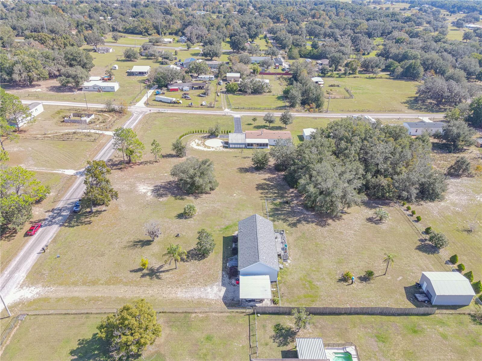 DERBY OAKS - Residential