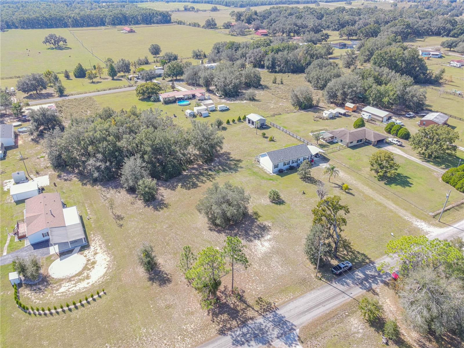 DERBY OAKS - Residential