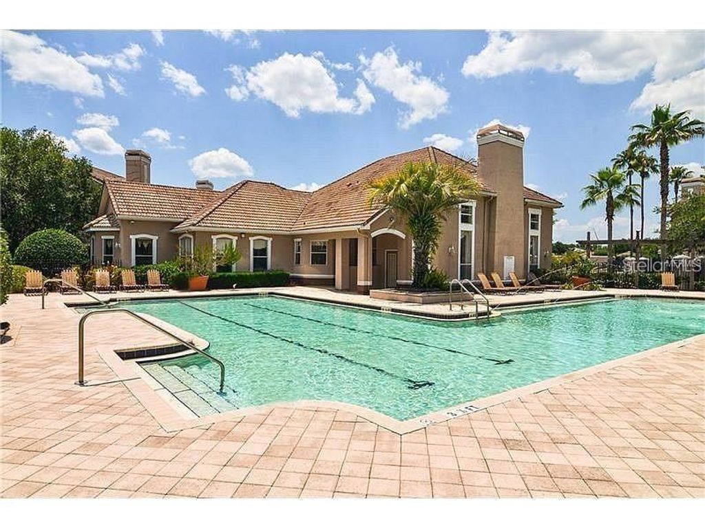 Photo of 18113 Sterling Gate Circle #18113, Tampa, FL 33647 (MLS # TB8458162)