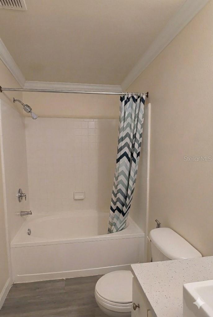 EQUESTRIAN PARC AT HIGHWOODS P - Residential Lease