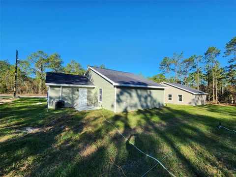 A home in DUNNELLON