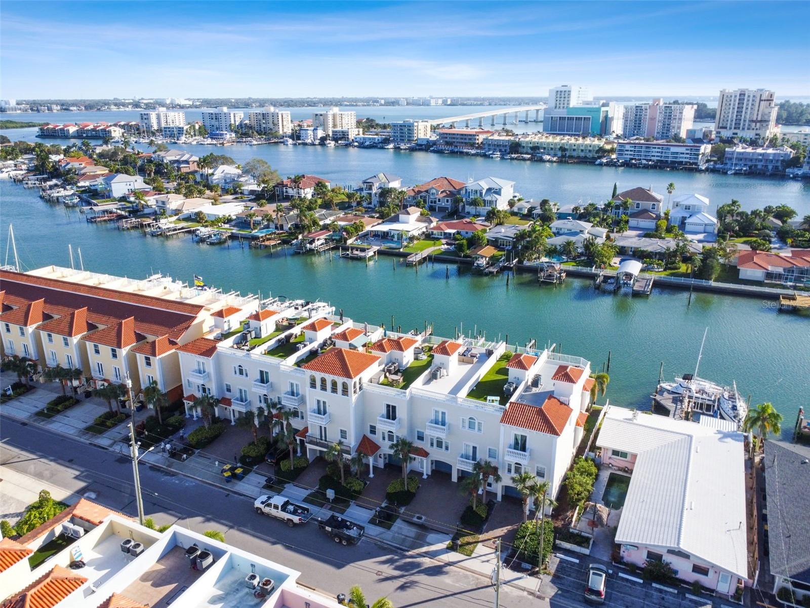 PARADISE COVE - Residential