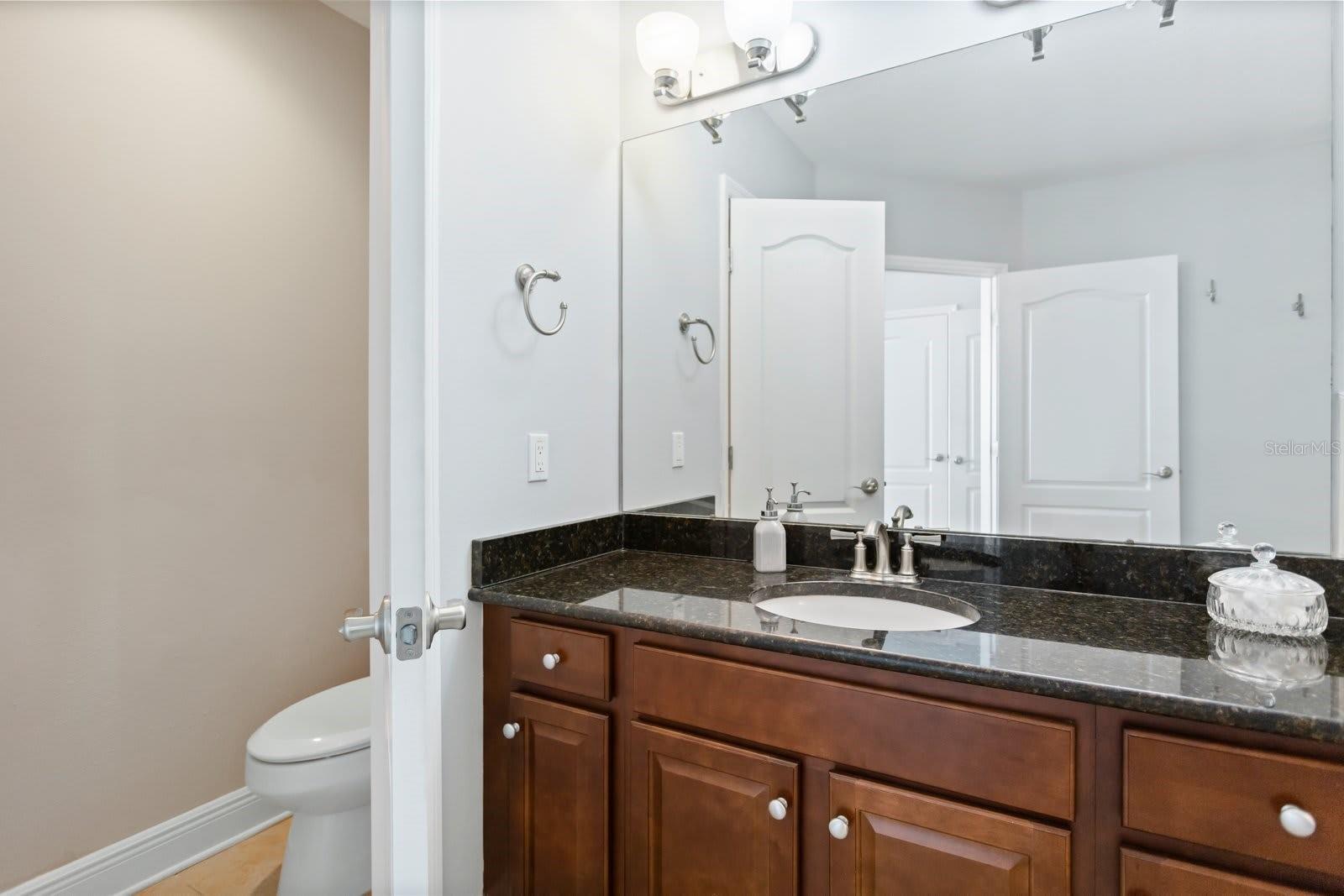 PARADISE COVE - Residential