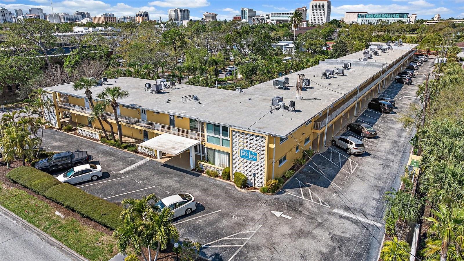 PARK LANE - Residential