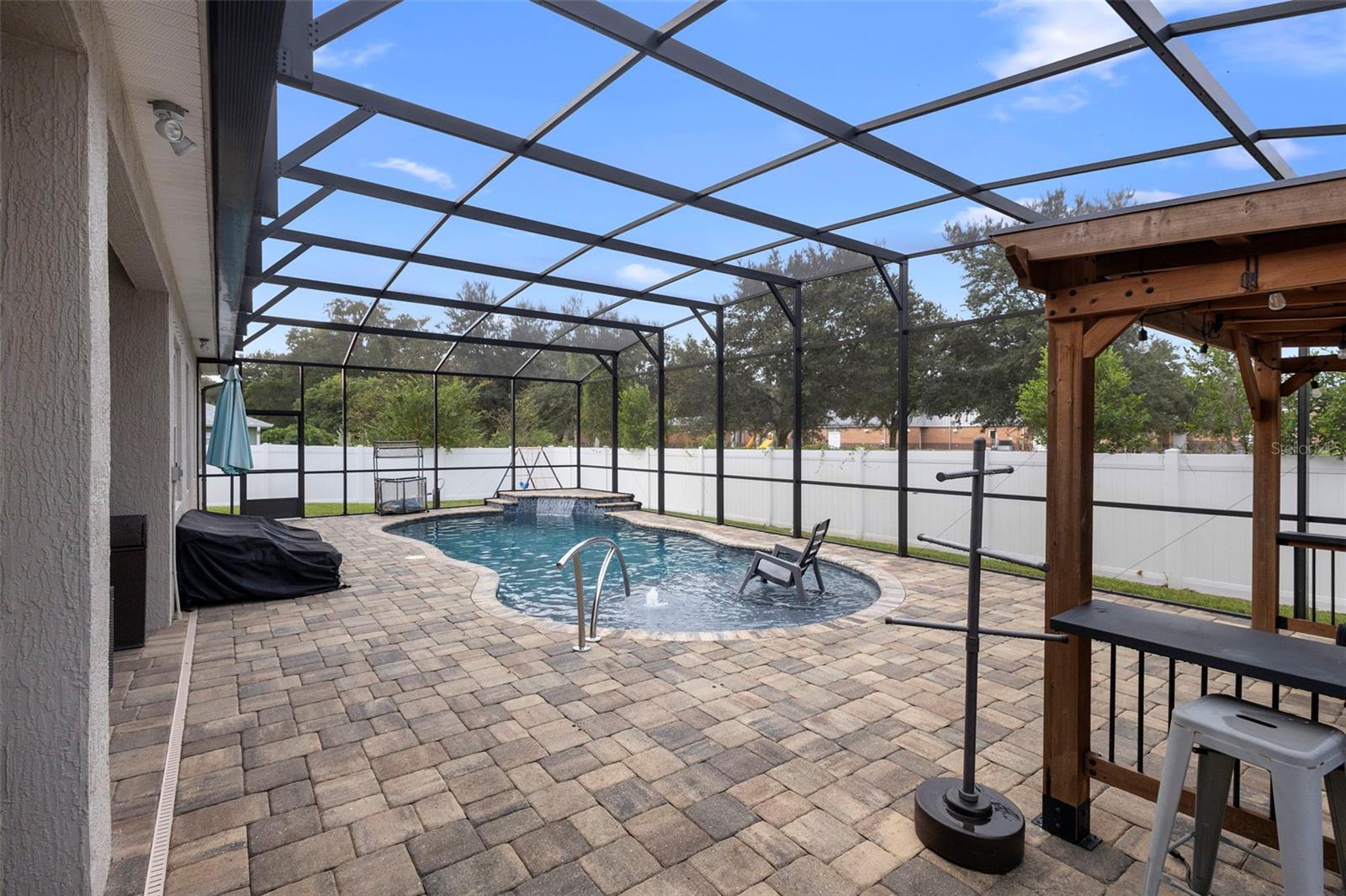 FOREST TRACE - Residential