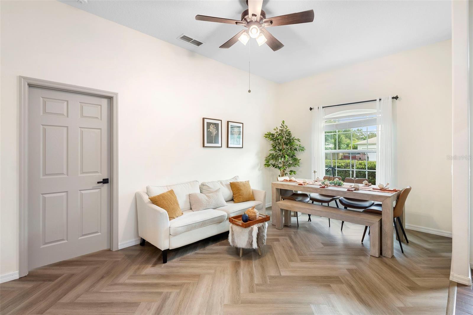 FOREST TRACE - Residential