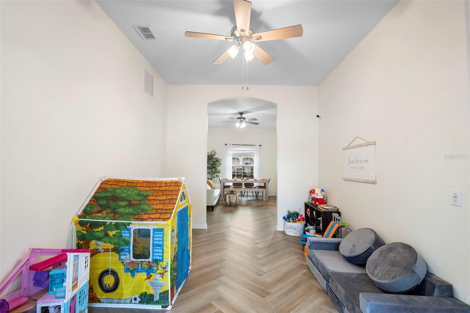 FOREST TRACE - Residential