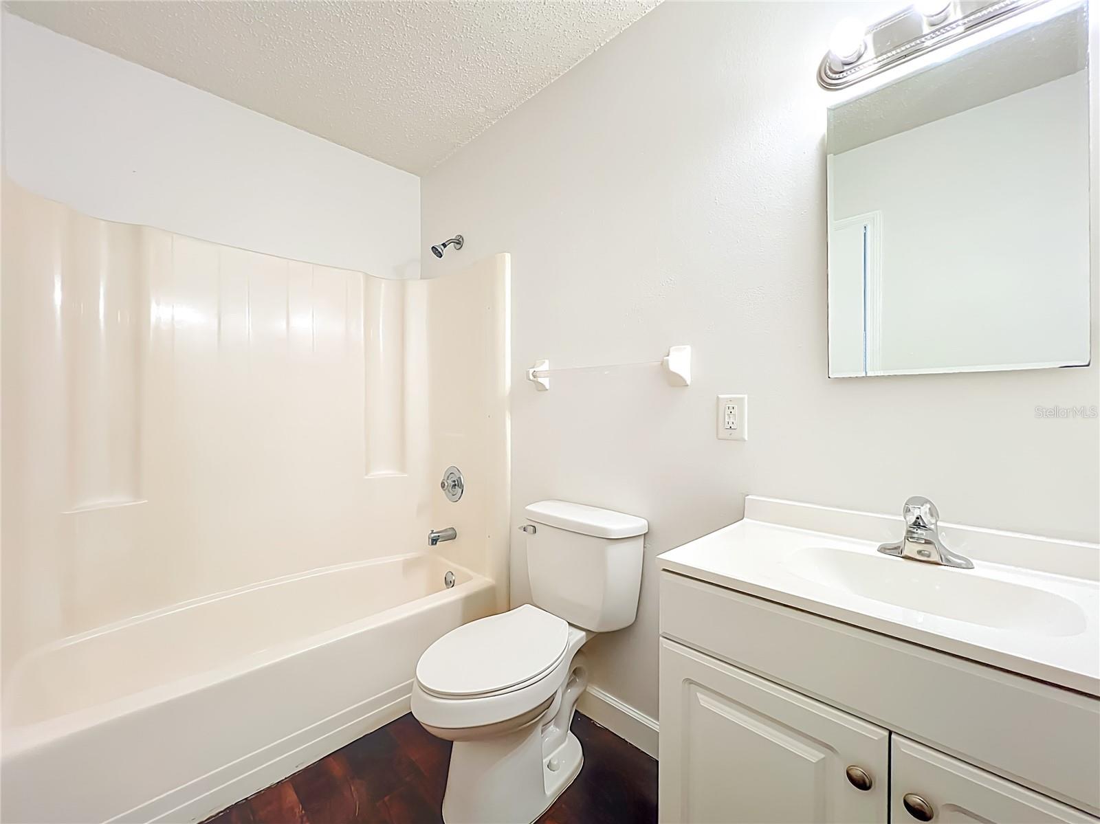 LEESBURG THE FERNERY SUB - Residential