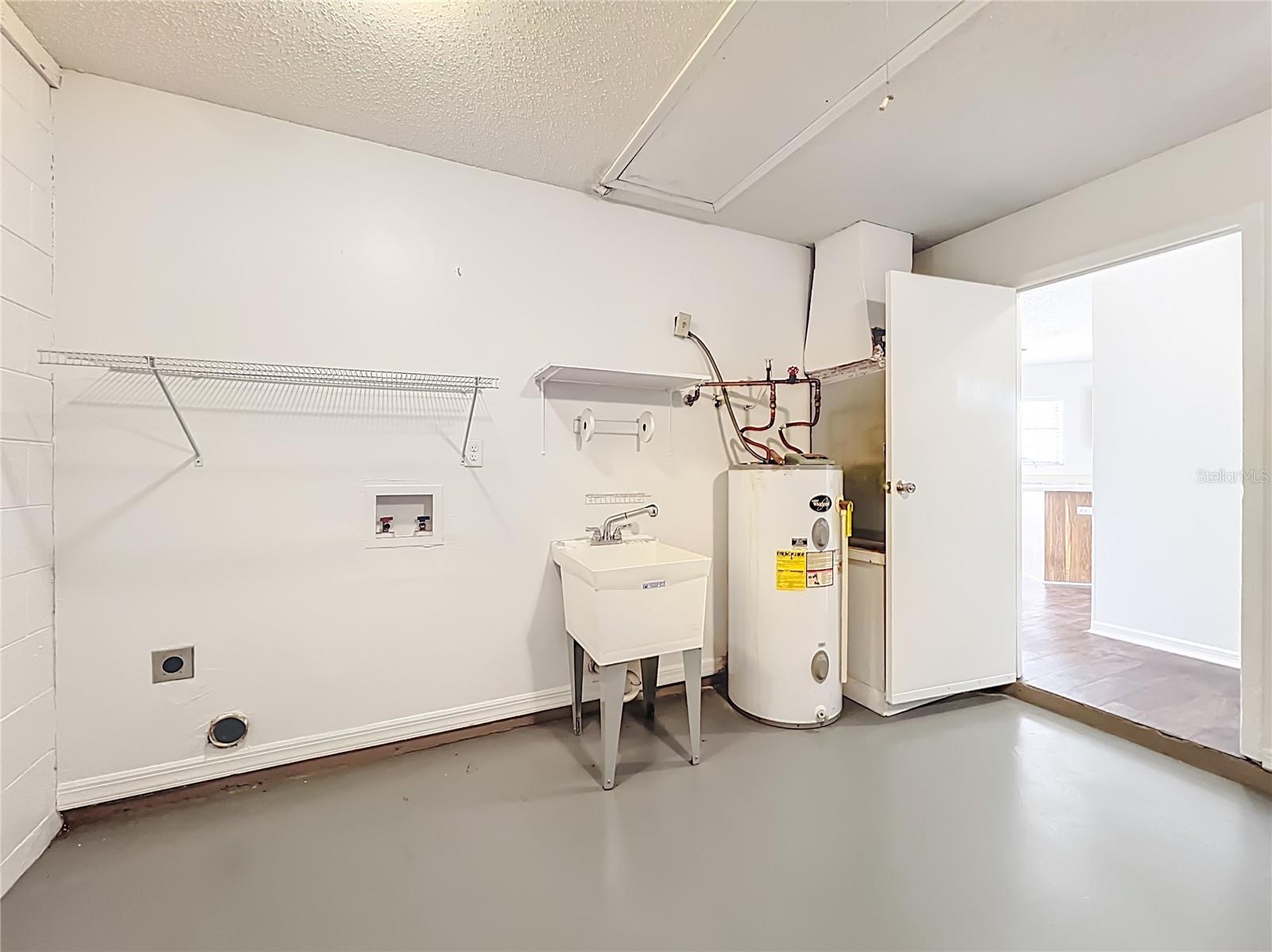 LEESBURG THE FERNERY SUB - Residential