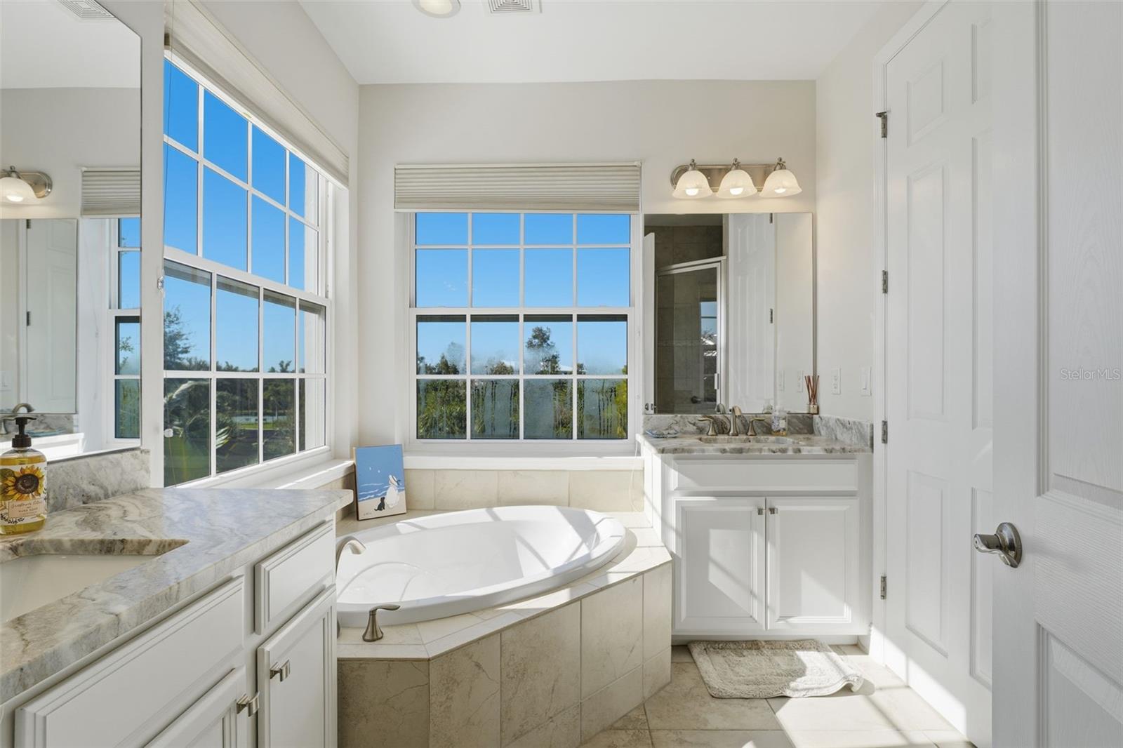 LANDINGS CORAL CRK - Residential