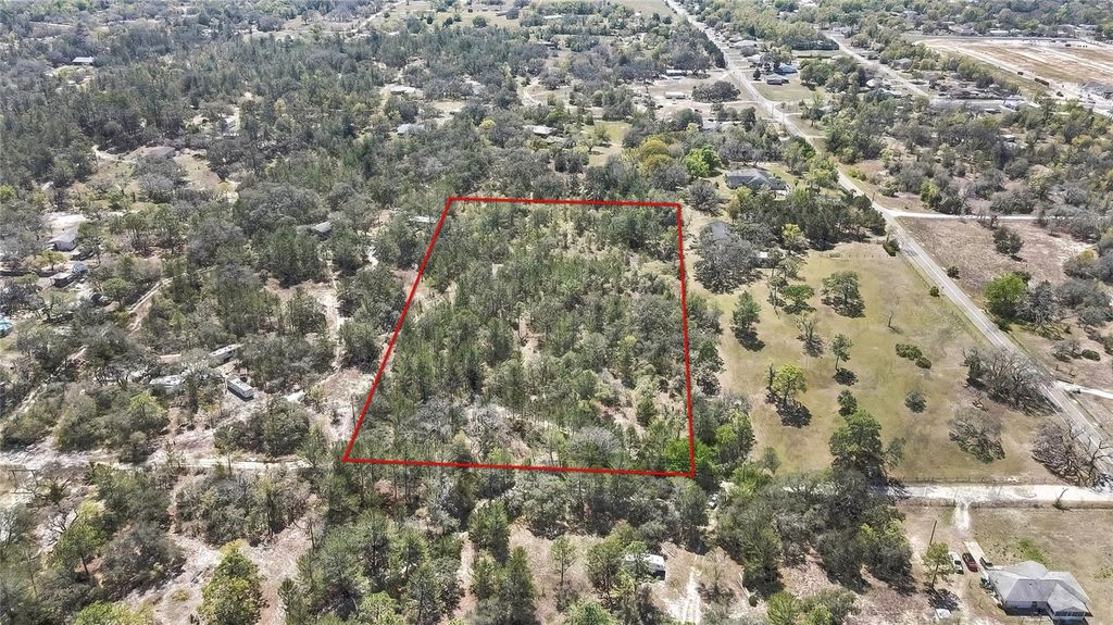 Photo of 12460 Taylor Street, Brooksville, FL 34613 (MLS # TB8467136)