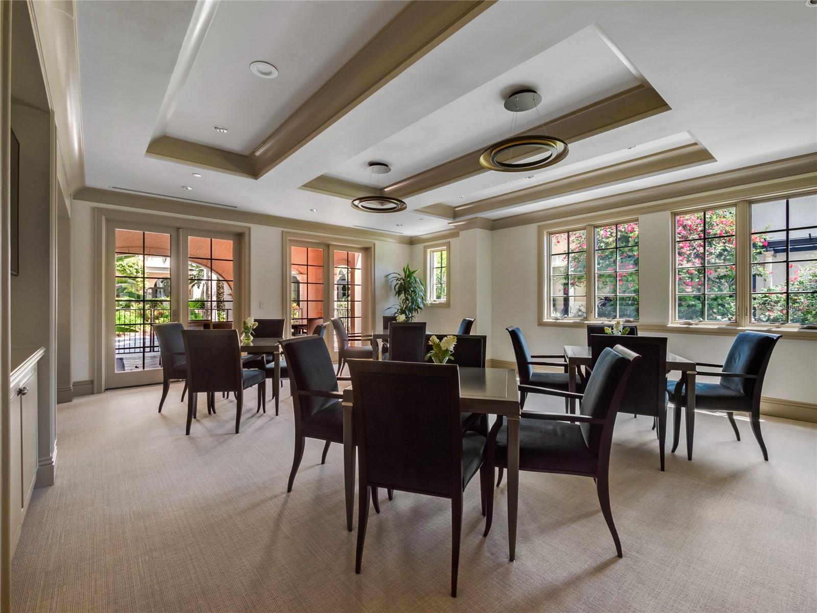 RESIDENCES CONDO - Residential