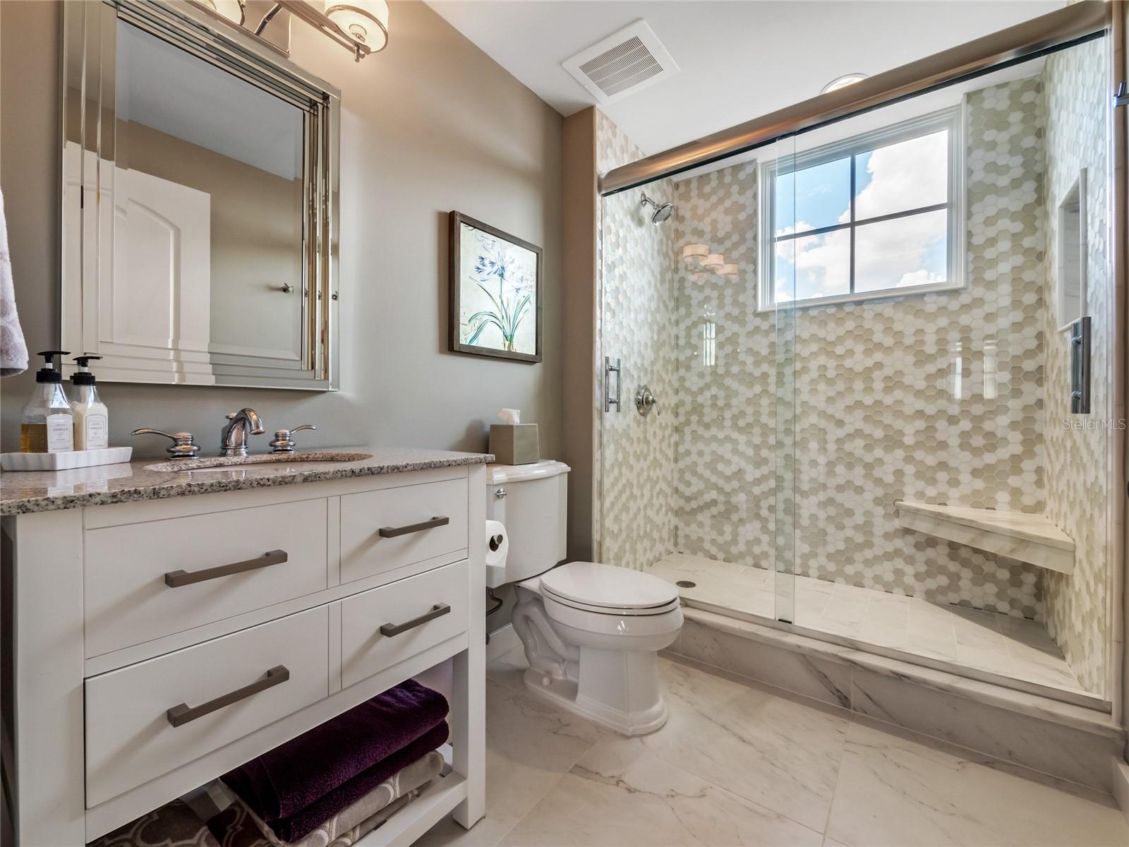 RESIDENCES CONDO - Residential