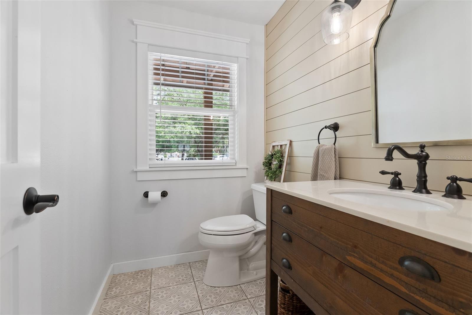 SHADOW BAY SPGS - Residential