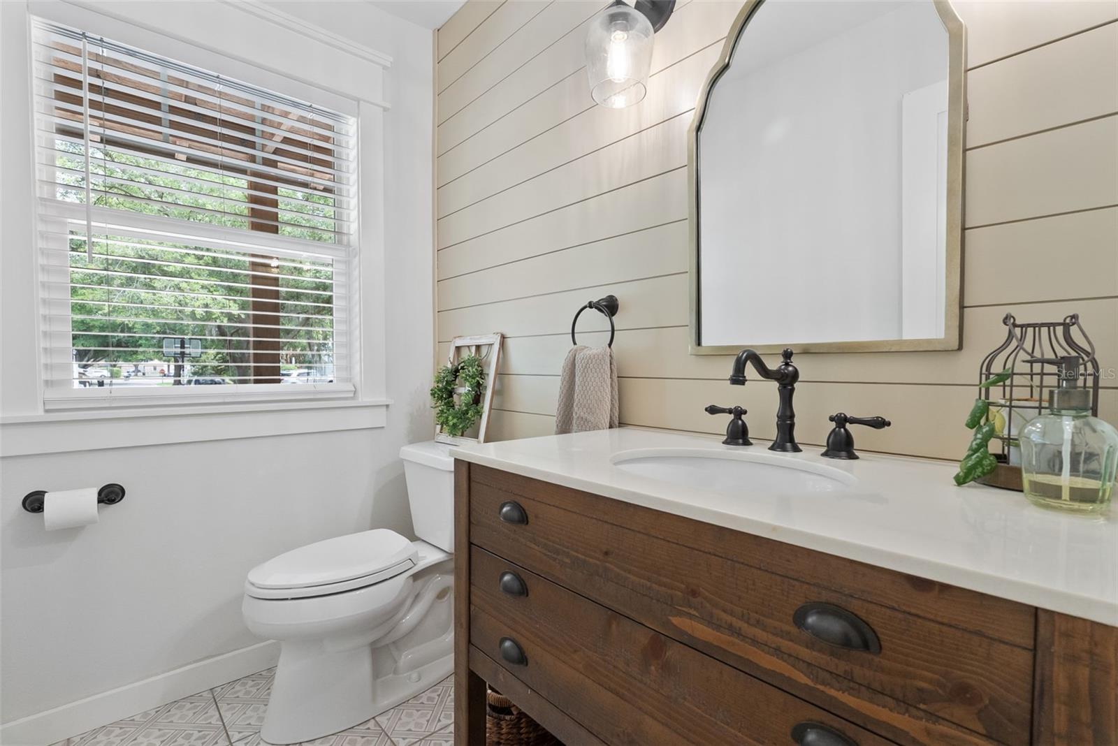 SHADOW BAY SPGS - Residential