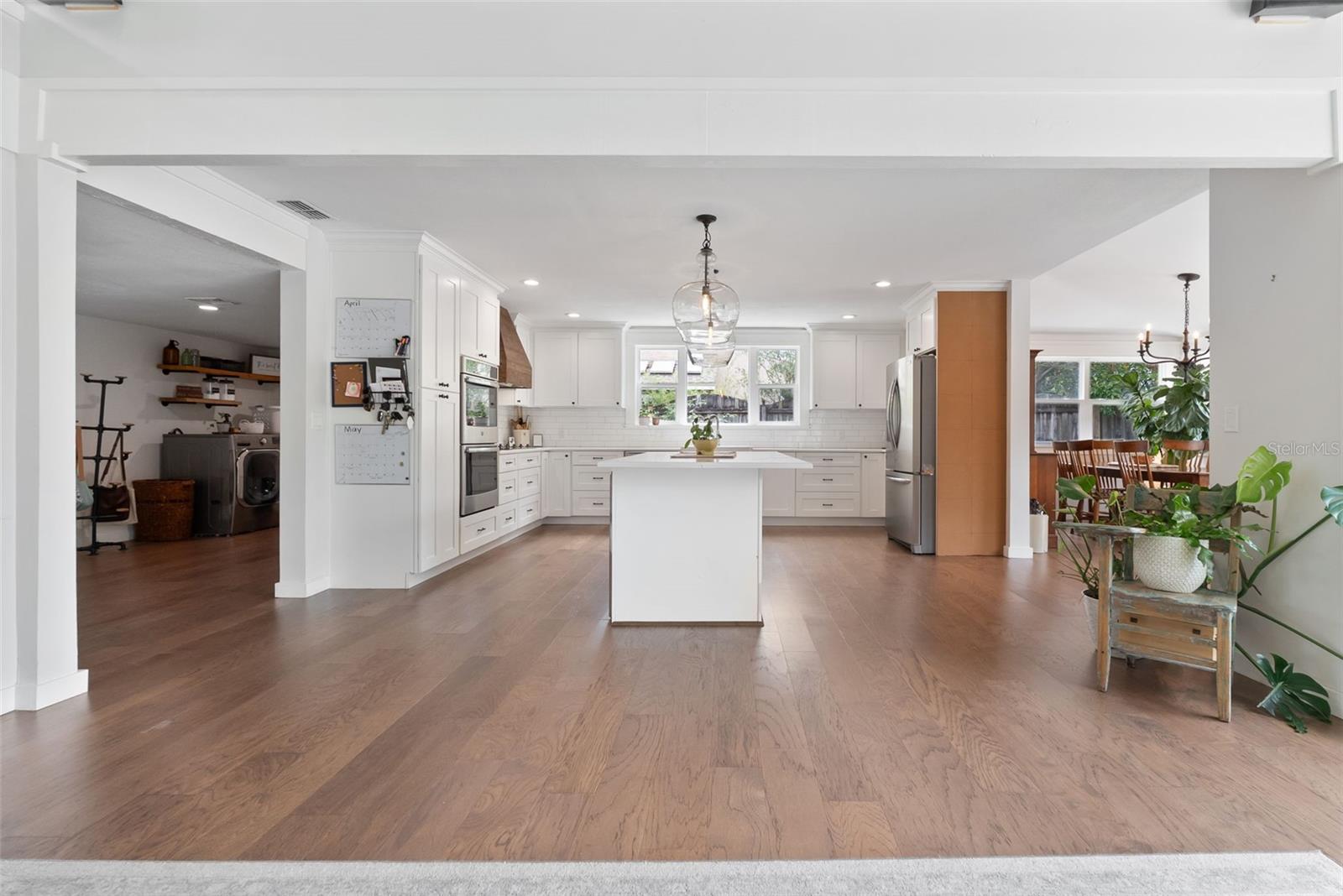 SHADOW BAY SPGS - Residential