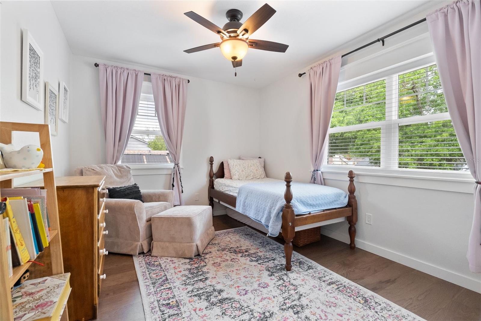 SHADOW BAY SPGS - Residential