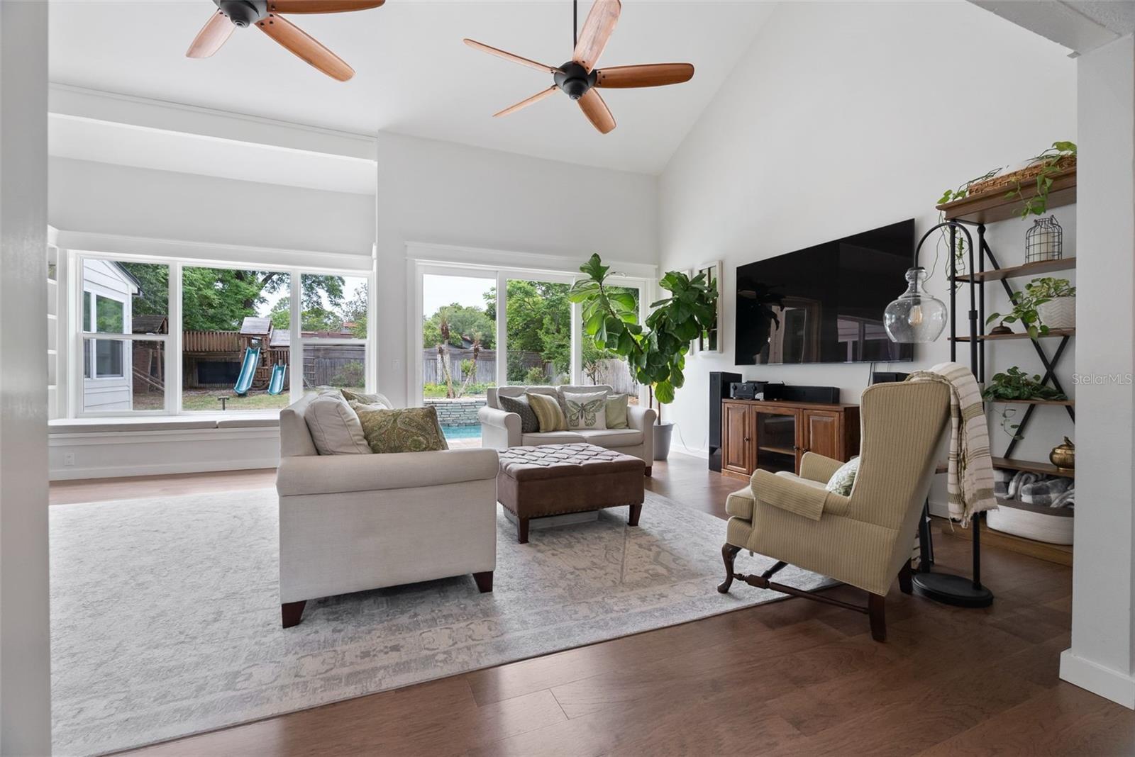 5534 BAYBROOK AVENUE