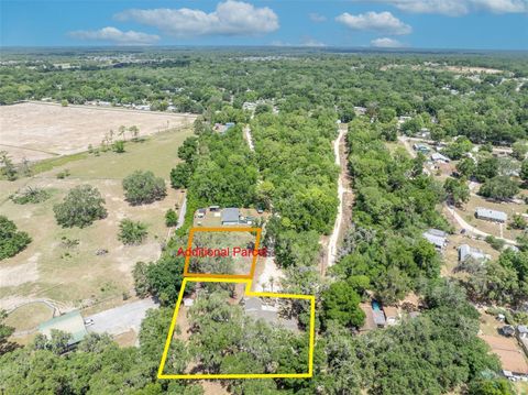 Tiny photo for 13450 SE 105th Terrace, Ocklawaha, FL 32179 (MLS # G5111757)