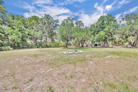 Tiny photo for 13450 SE 105th Terrace, Ocklawaha, FL 32179 (MLS # G5111757)