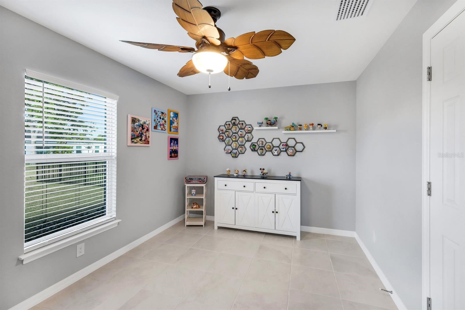 PUNTA GORDA ISLES SEC 16 - Residential