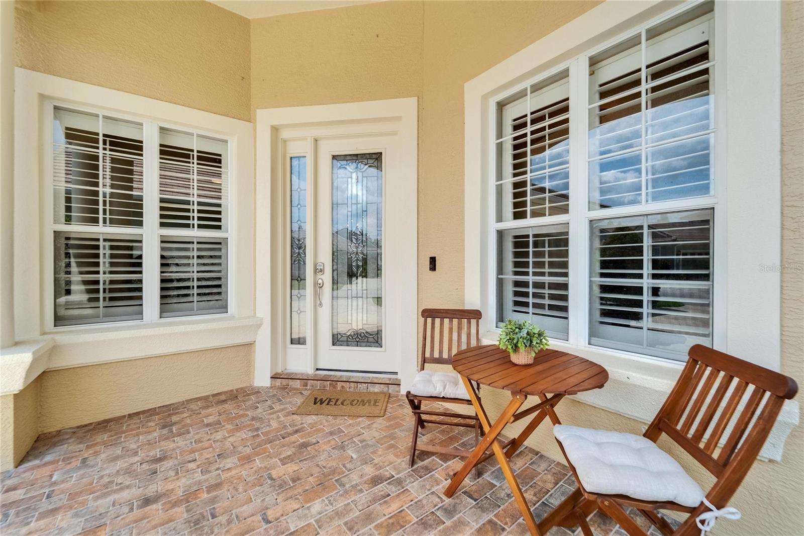 2464 LAUREL GLEN DRIVE