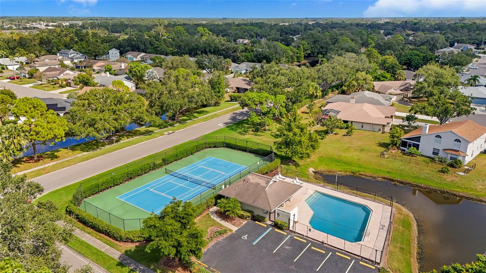 BRIARWOOD - Residential