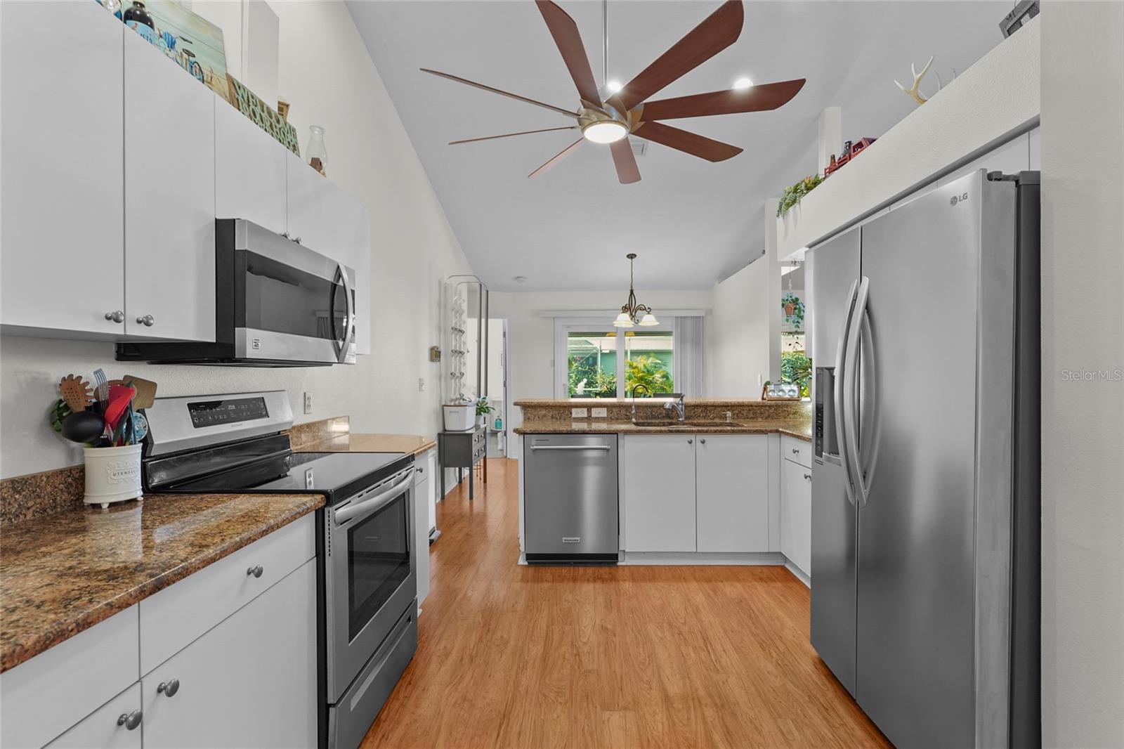 BRIARWOOD - Residential