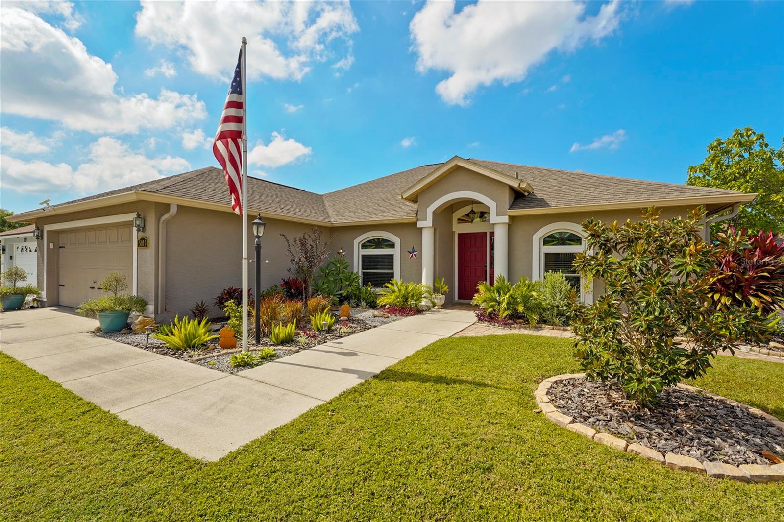 BRIARWOOD - Residential