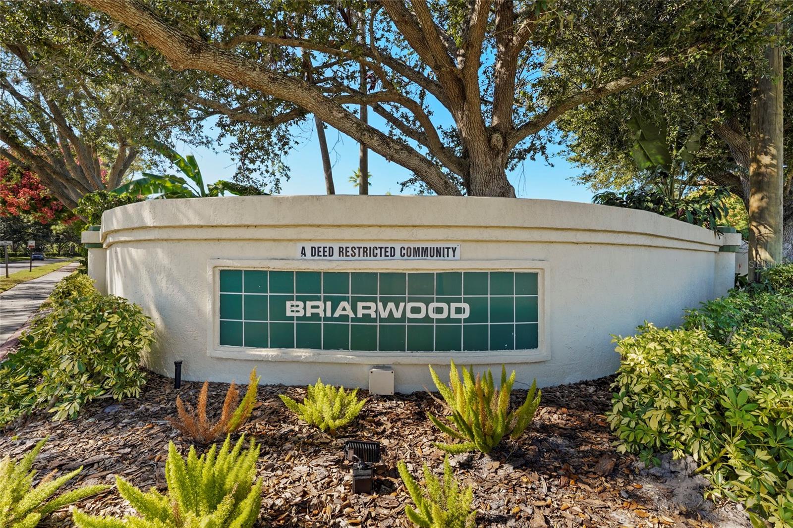 BRIARWOOD - Residential
