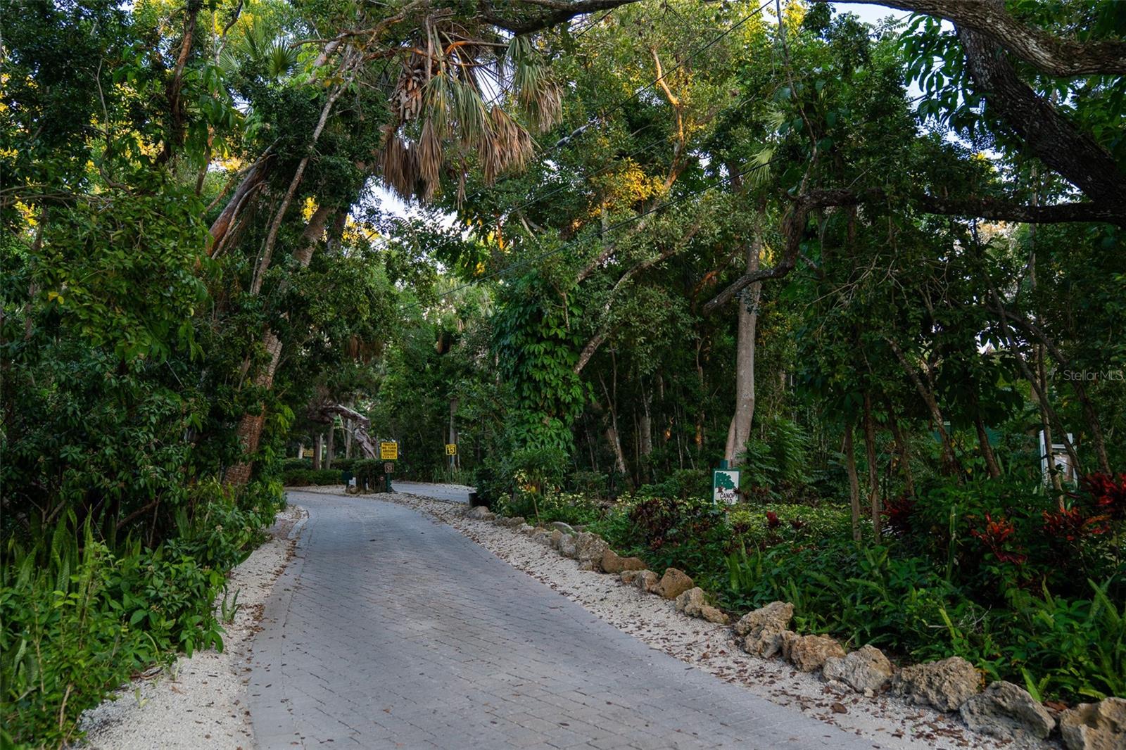 HIDDEN HARBOR ADD - Residential