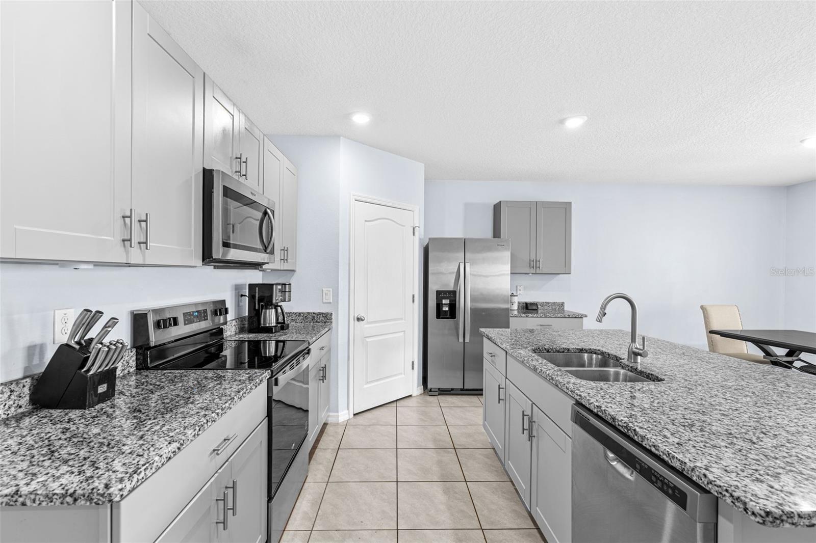 CADENCE/PARC HILL - Residential