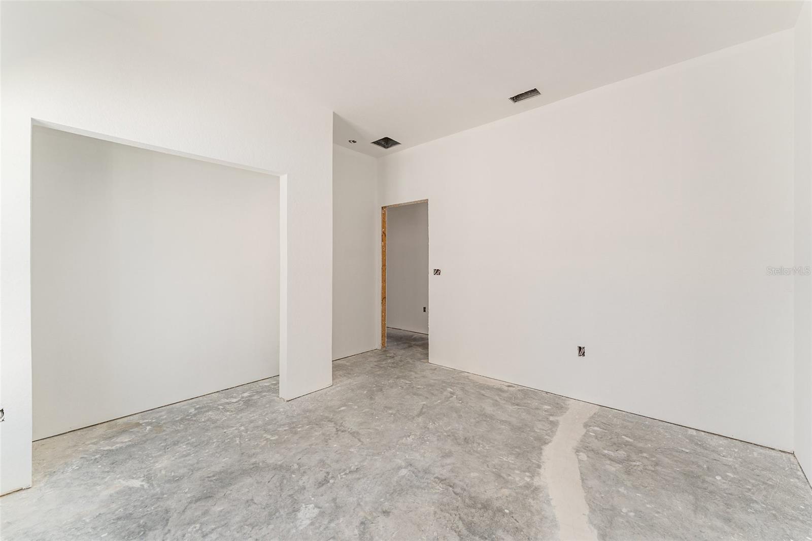 COUNTRY CLUB ESTATE SUB - Residential