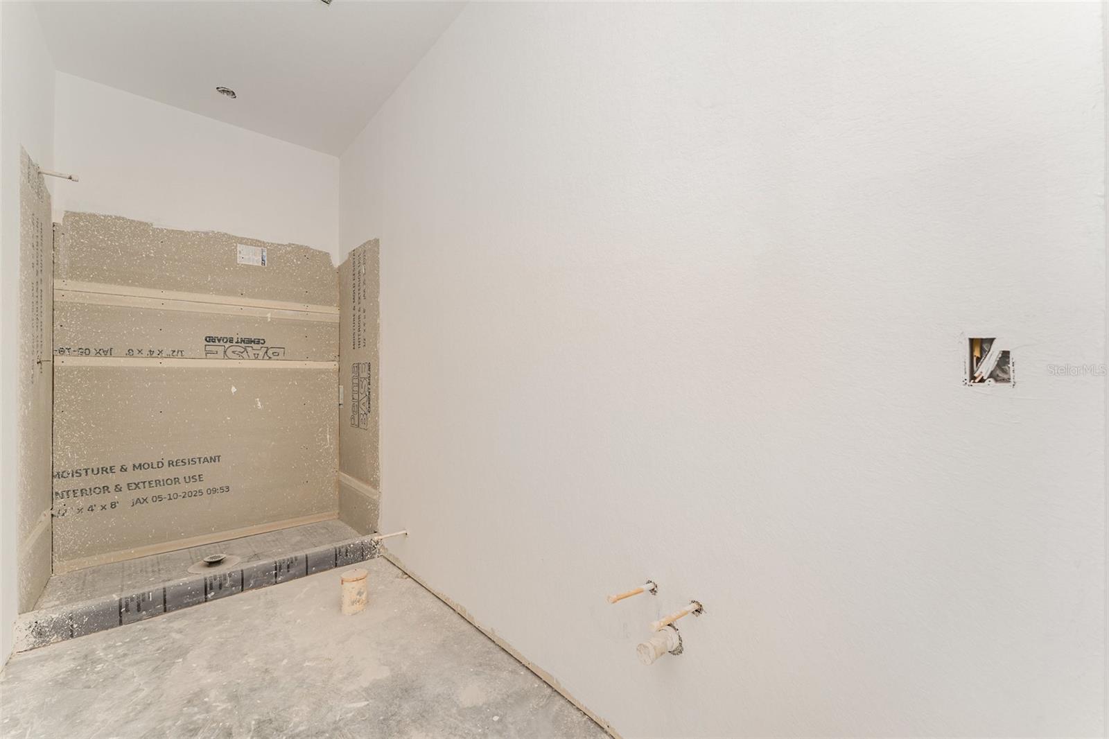 COUNTRY CLUB ESTATE SUB - Residential