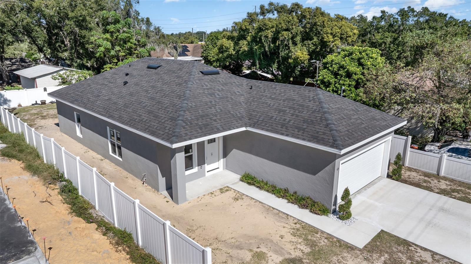 COUNTRY CLUB ESTATE SUB - Residential