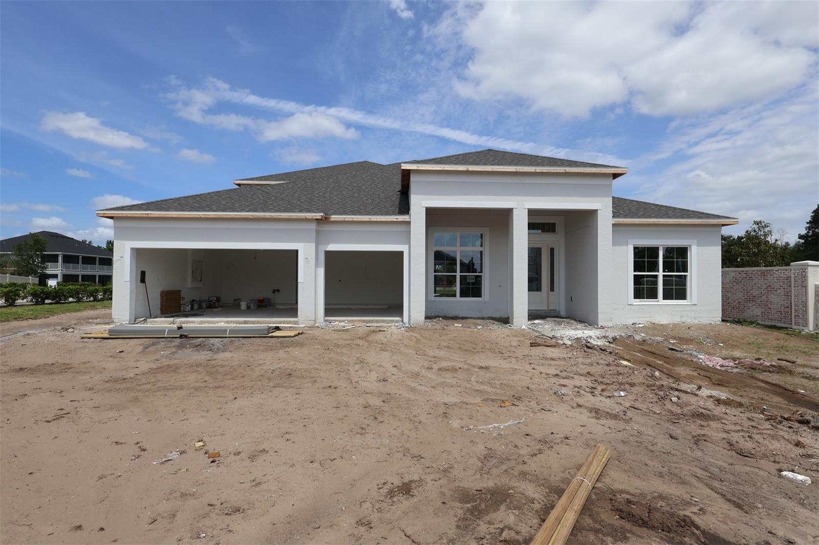 2747 RAVENCLIFFE